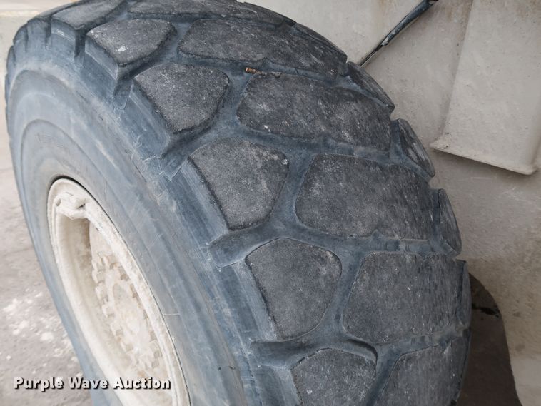 image for item DJ2390 2008 Caterpillar 938H  wheel loader