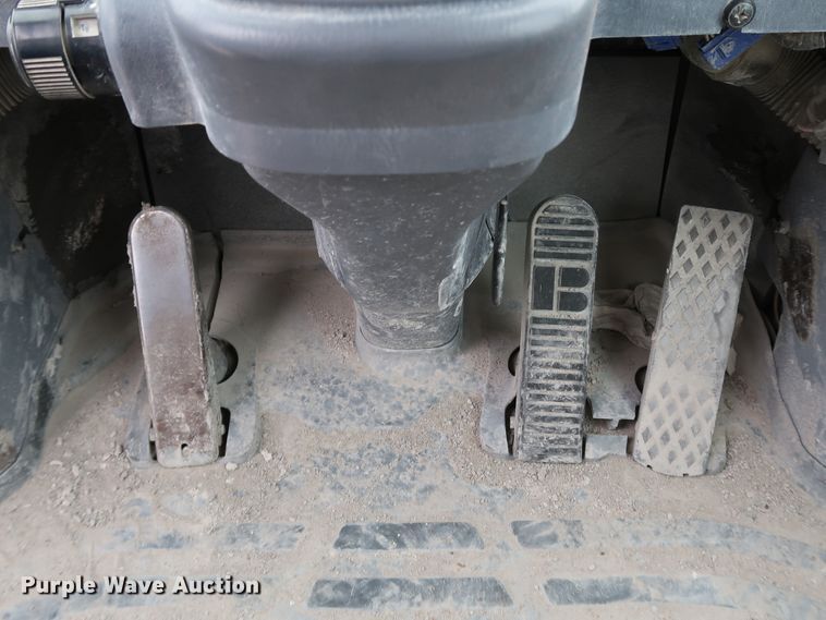 image for item DJ2392 2007 Komatsu WA320-5L  wheel loader