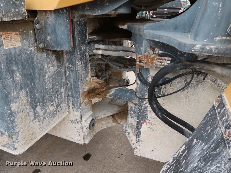 image for item DJ2392 2007 Komatsu WA320-5L  wheel loader