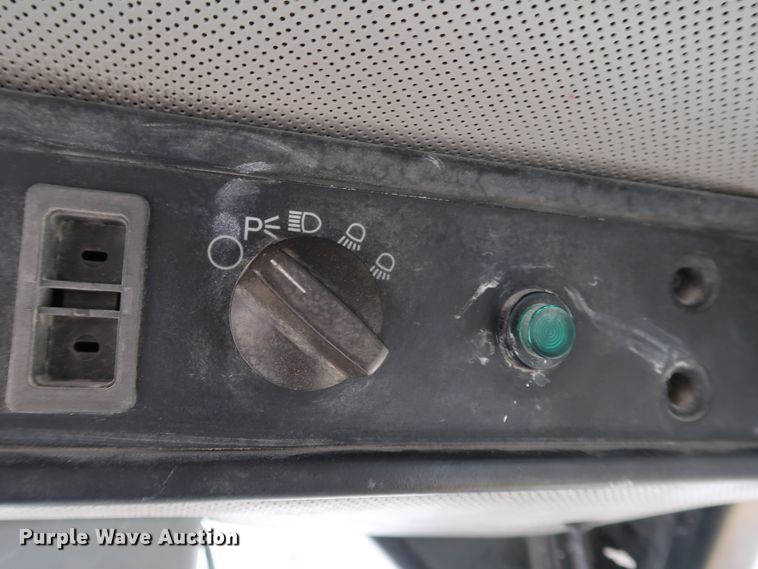 image for item DJ2393 1998 Caterpillar 950G  wheel loader