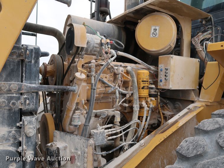 image for item DJ2393 1998 Caterpillar 950G  wheel loader