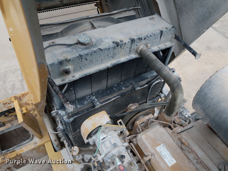 image for item DJ2393 1998 Caterpillar 950G  wheel loader