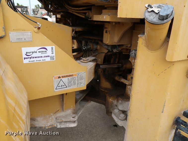 image for item DJ2393 1998 Caterpillar 950G  wheel loader