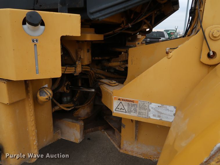 image for item DJ2393 1998 Caterpillar 950G  wheel loader