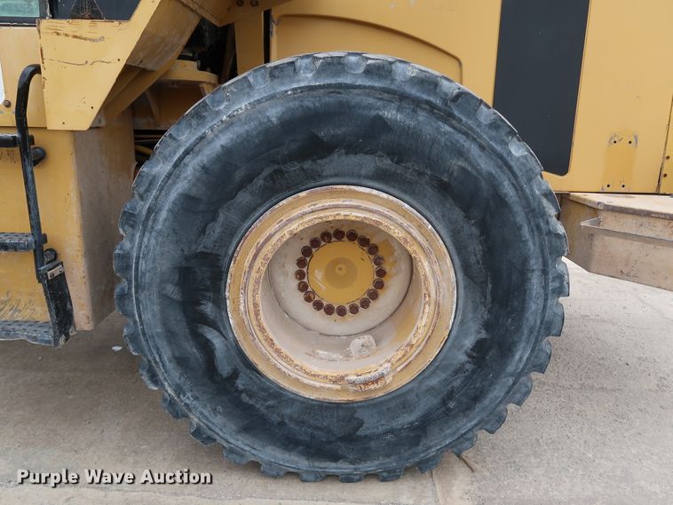 image for item DJ2393 1998 Caterpillar 950G  wheel loader
