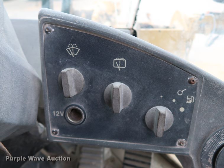 image for item DJ2394 2005 Caterpillar 938G Series II  wheel loader