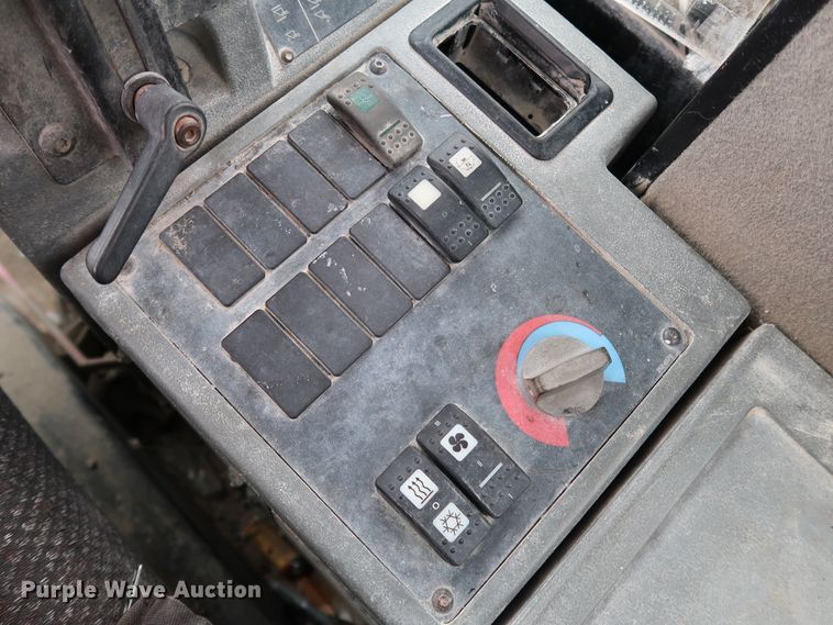 image for item DJ2394 2005 Caterpillar 938G Series II  wheel loader