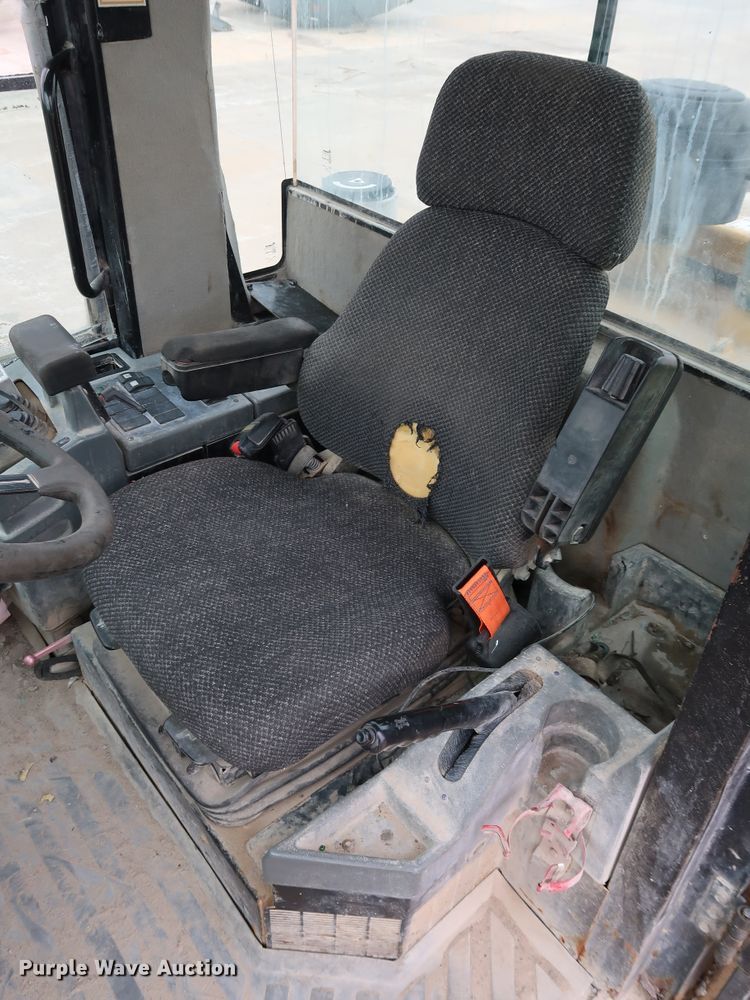 image for item DJ2394 2005 Caterpillar 938G Series II  wheel loader