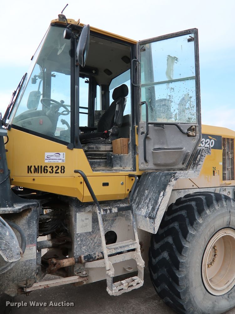 image for item DJ2395 2016 Komatsu WA320-7  wheel loader