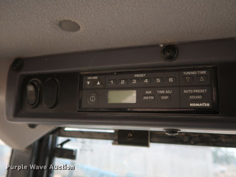 image for item DJ2395 2016 Komatsu WA320-7  wheel loader