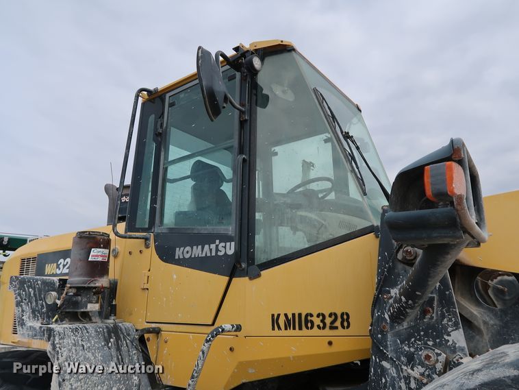 image for item DJ2395 2016 Komatsu WA320-7  wheel loader