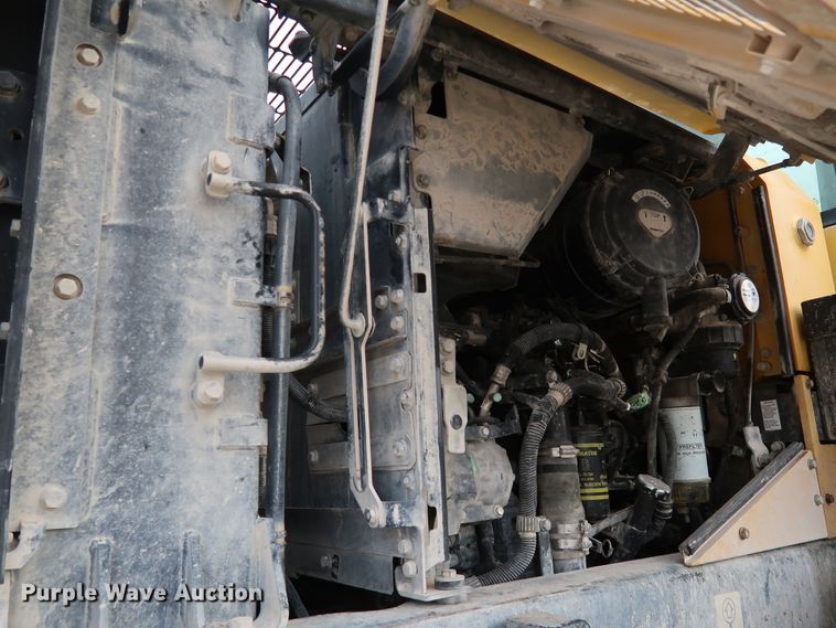 image for item DJ2395 2016 Komatsu WA320-7  wheel loader