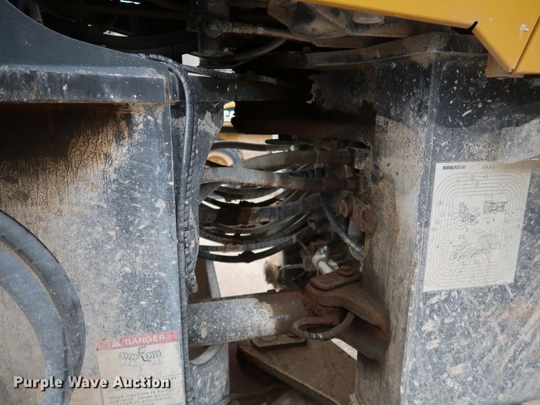 image for item DJ2395 2016 Komatsu WA320-7  wheel loader