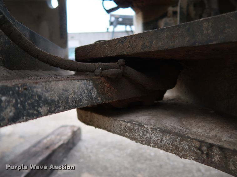 image for item DJ2395 2016 Komatsu WA320-7  wheel loader