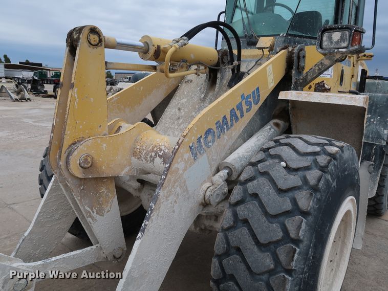 image for item DJ2396 2004 Komatsu WA200-5  wheel loader