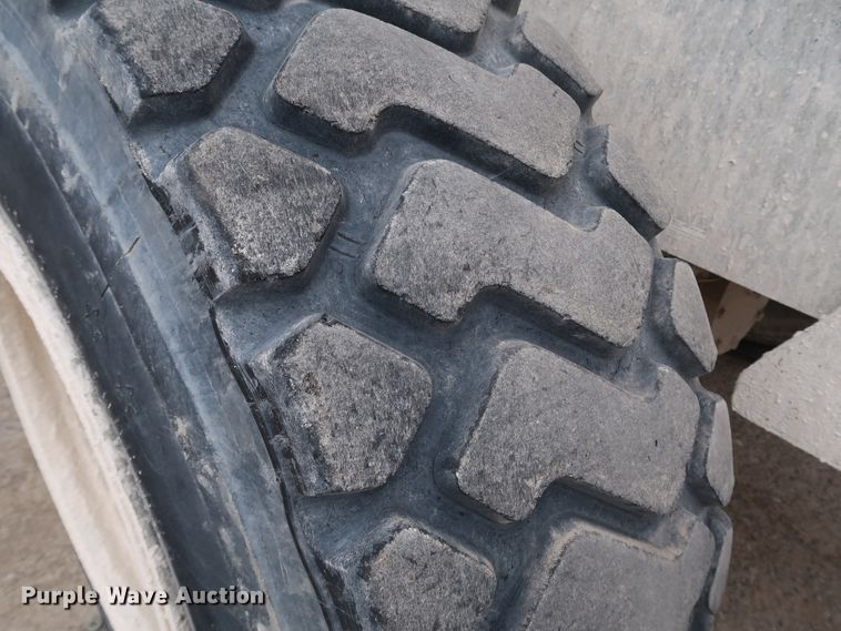 image for item DJ2396 2004 Komatsu WA200-5  wheel loader