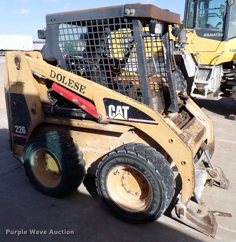 image for item DJ2398 2003 Caterpillar 226  skid steer loader