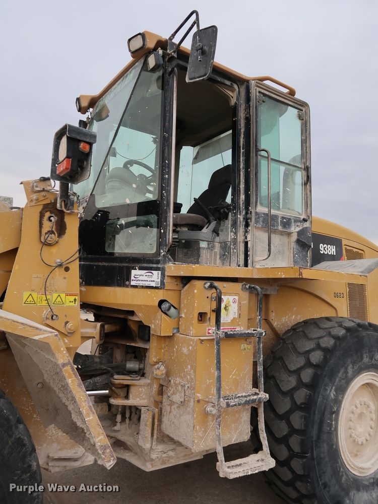image for item DJ2406 2008 Caterpillar 938H  wheel loader