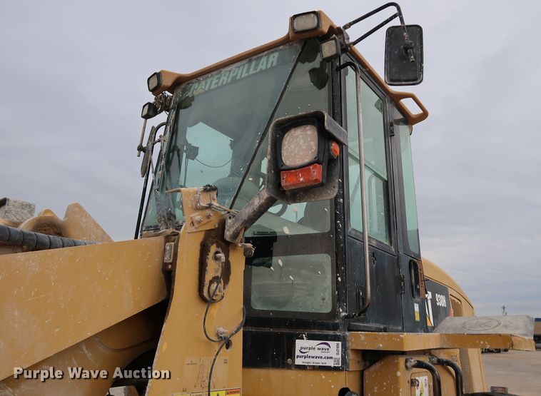 image for item DJ2406 2008 Caterpillar 938H  wheel loader