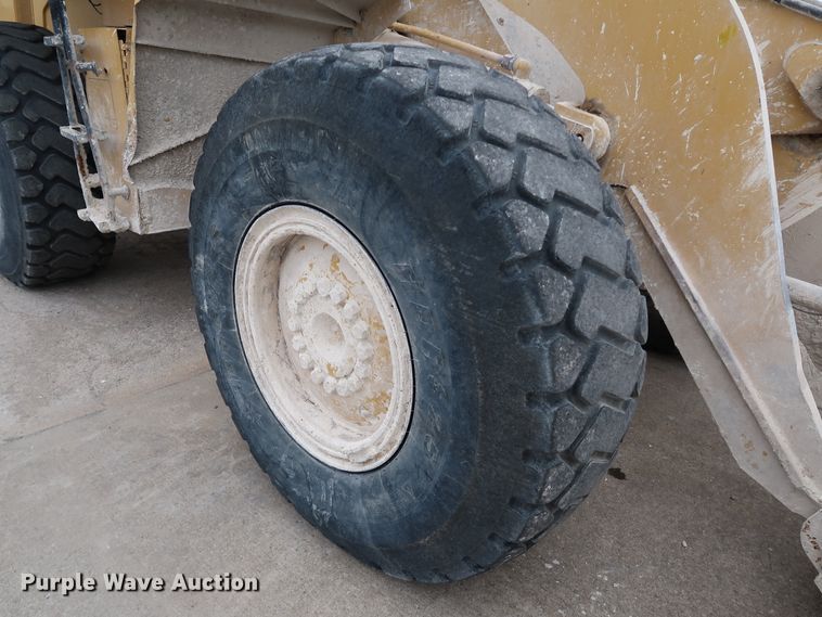 image for item DJ2406 2008 Caterpillar 938H  wheel loader