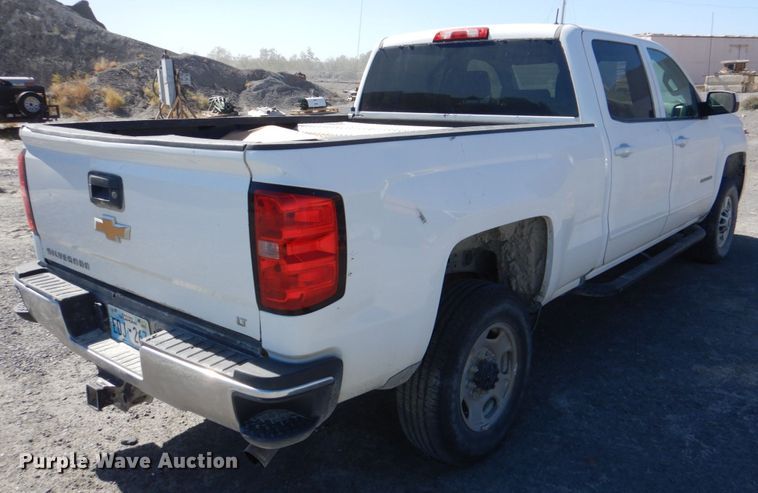 image for item DL0678 2017 Chevrolet Silverado 2500HD LT  Crew Cab pickup truck