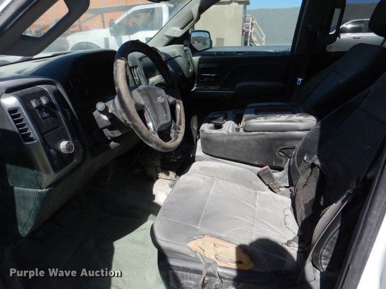 image for item DL0678 2017 Chevrolet Silverado 2500HD LT  Crew Cab pickup truck