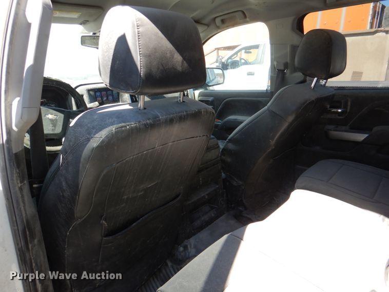 image for item DL0678 2017 Chevrolet Silverado 2500HD LT  Crew Cab pickup truck