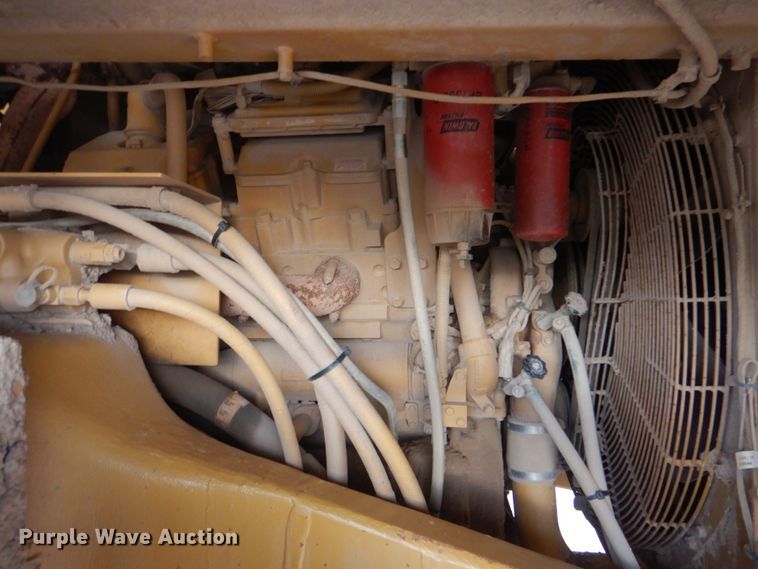 image for item DN6524 2000 Caterpillar 769D  haul truck