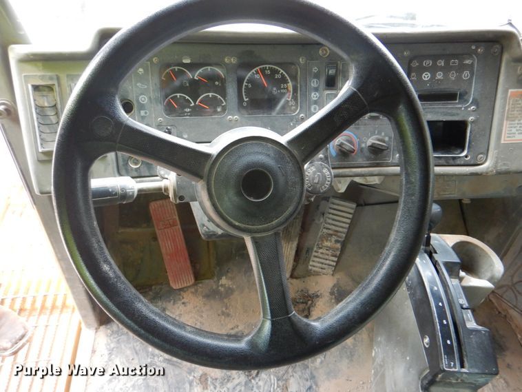 image for item DN6525 2006 Caterpillar 775E  haul truck