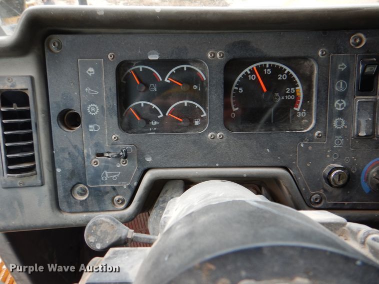 image for item DN6525 2006 Caterpillar 775E  haul truck