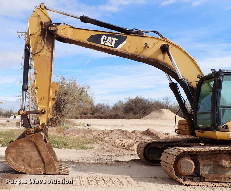 image for item IC9685 2007 Caterpillar 325DL  excavator