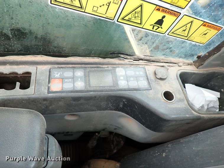 image for item IC9685 2007 Caterpillar 325DL  excavator