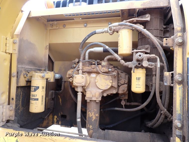 image for item IC9685 2007 Caterpillar 325DL  excavator