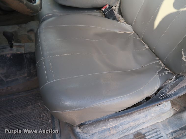 image for item JP9328 2013 Chevrolet Silverado 2500HD  Crew Cab pickup truck