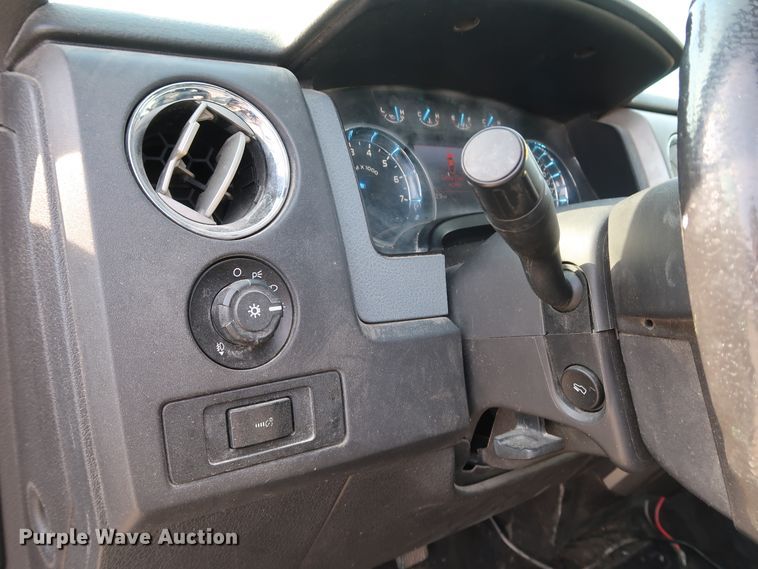 image for item JP9329 2013 Ford F150  SuperCrew pickup truck