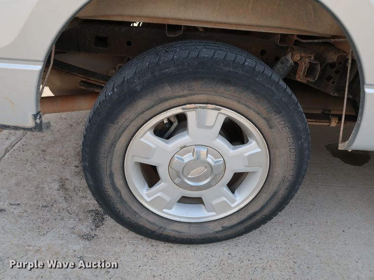 image for item JP9329 2013 Ford F150  SuperCrew pickup truck