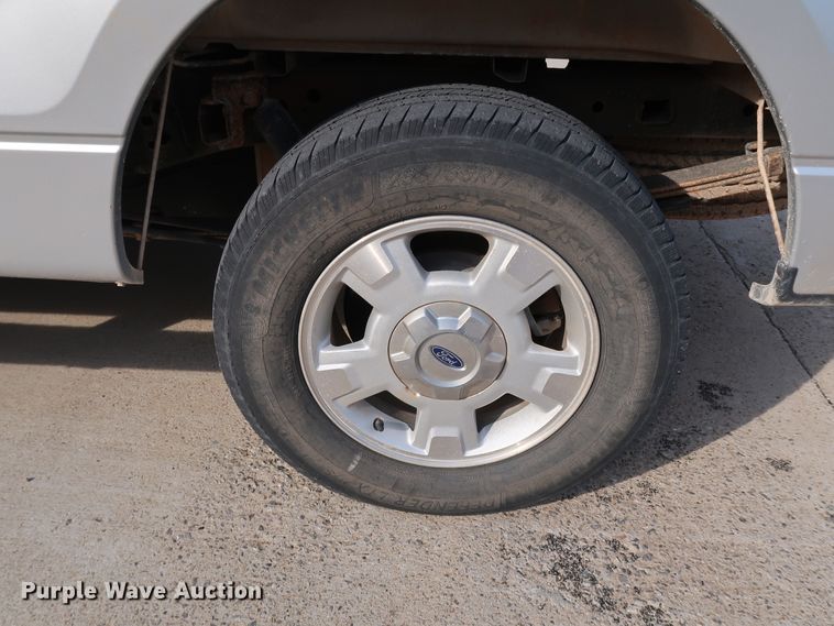 image for item JP9329 2013 Ford F150  SuperCrew pickup truck