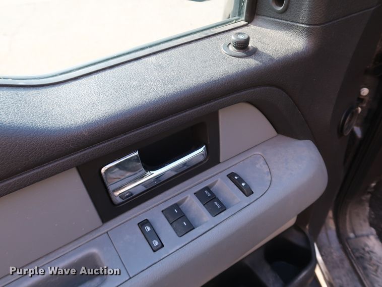 image for item JP9333 2014 Ford F150  SuperCrew pickup truck