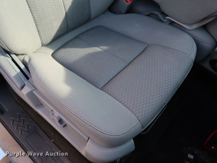 image for item JP9333 2014 Ford F150  SuperCrew pickup truck