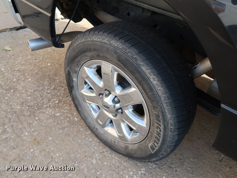 image for item JP9333 2014 Ford F150  SuperCrew pickup truck