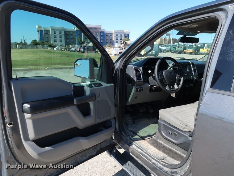 image for item JP9335 2015 Ford F150  SuperCrew pickup truck