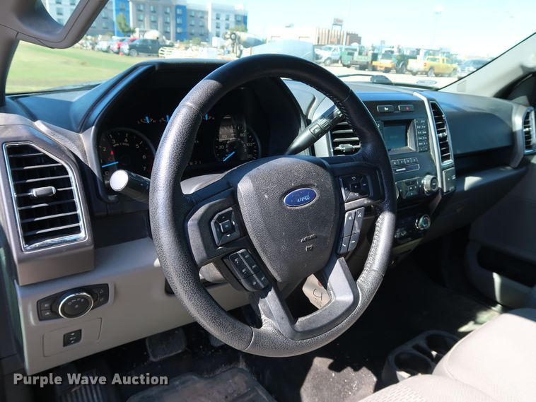 image for item JP9335 2015 Ford F150  SuperCrew pickup truck