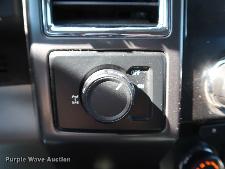 image for item JP9335 2015 Ford F150  SuperCrew pickup truck