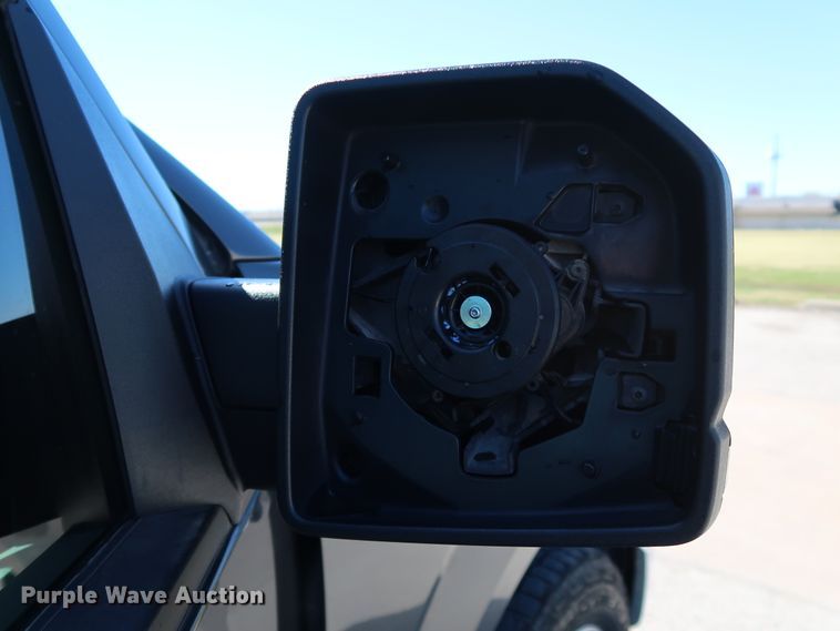 image for item JP9335 2015 Ford F150  SuperCrew pickup truck