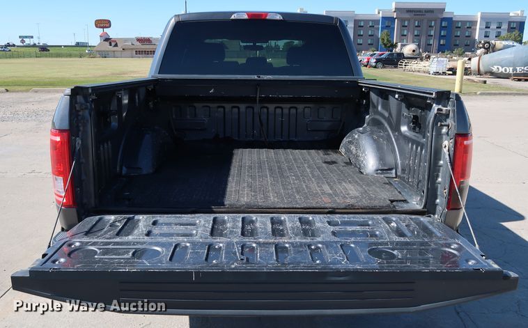 image for item JP9335 2015 Ford F150  SuperCrew pickup truck