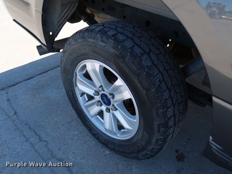 image for item JP9335 2015 Ford F150  SuperCrew pickup truck