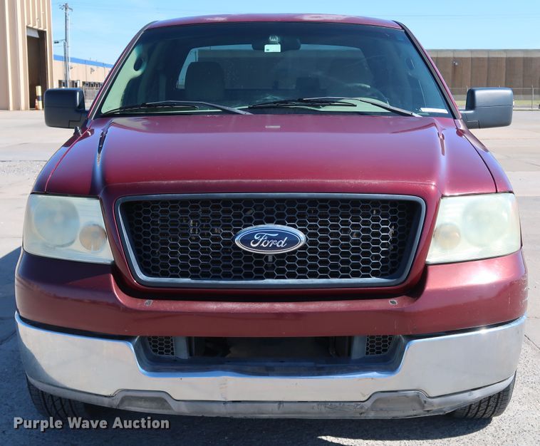 image for item JP9336 2004 Ford F150  SuperCrew pickup truck