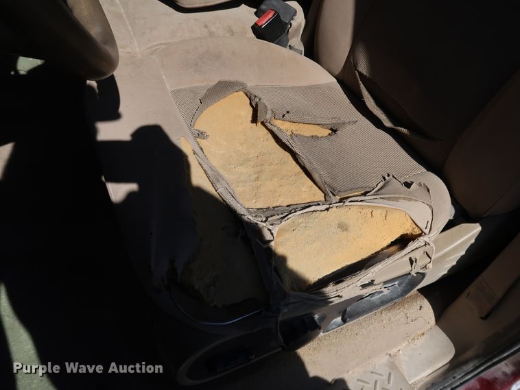 image for item JP9336 2004 Ford F150  SuperCrew pickup truck