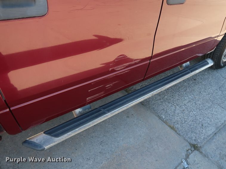 image for item JP9336 2004 Ford F150  SuperCrew pickup truck