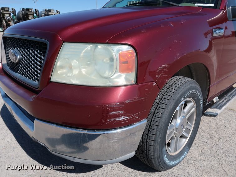 image for item JP9336 2004 Ford F150  SuperCrew pickup truck